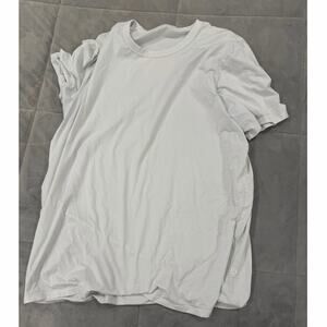 Lululemon LOT: 2 Active Shirts